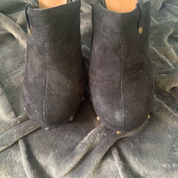 🌹 4/$30 SODA 5” Heeled Clogs - Picture 2 of 7